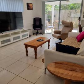 Glass House Mountains Retreat - Villa 2
