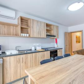 New! Spacious 4-Bedroom Duplex apartment by SF Homes