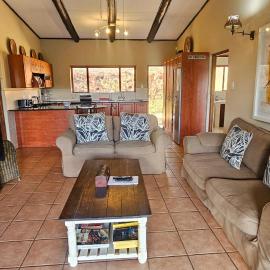 Robin Cottage Da Gama Lake، فندق في وايت ريفر