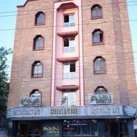 Sakthi Hotel, hotel em Pollāchi