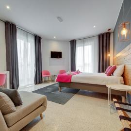 CARO Boutique Guest House, hotel in San Ġwann