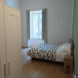 Residence e appartamenti Rosaroll, hotel din Napoli