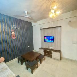 자이푸르에 위치한 호텔 ZenRoofs- Homely 2BHK Apartment