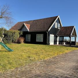 Ayres – hotel w mieście Midlaren