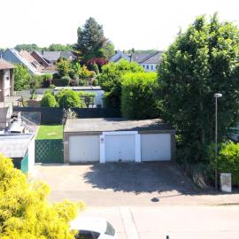 Schöne Monteurwohnung Ferienwohnung Langenfeld، فندق في Gladbach