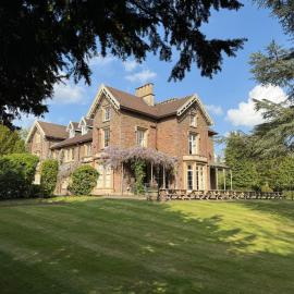 The Beeches - Entire Mansion
