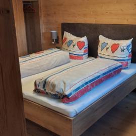 Ferienwohnung Familie Webhofer, hotelli kohteessa Kartitsch