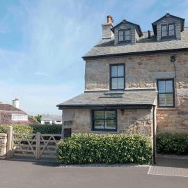 Chy An Gweal Farm Cottage, hotel in Carbis Bay