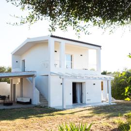 Villetta Bianca - Klodge, hotel a Olbia