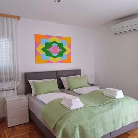 Delfa Apartment