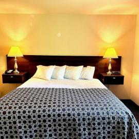 Haven Inn & Suites، فندق في مونرو