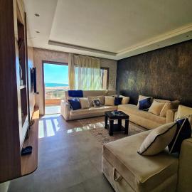 Appartement luxueux avec vue mer dans résidence privée à Imi OuaddarLuxurious apartment with sea view, private pool