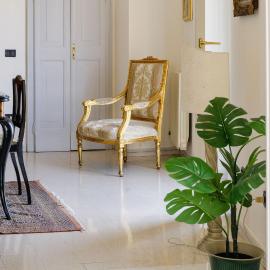 Italian Experience-Operapartment, hotelli kohteessa Osimo