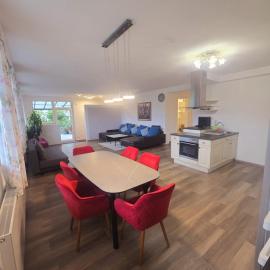 Apart Weinberg 1 - 8 Personen Ferienwohnung