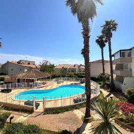 Le Mayflower Appartement ensoleillé avec piscine