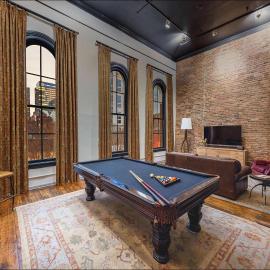 Beautiful Stay for Family 6 w Billiards in DT
