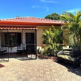 Casa Serena!, hotel Cocóban