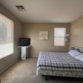 Goodyear 2 Story Room 2, hotel u gradu Gudjer