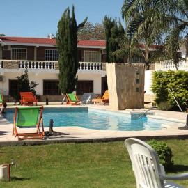 Apart Ma & Cris II, hotel in Termas de Río Hondo