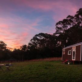 Little Magic Tiny House at Berry by Tiny Away, hotel di Coolangatta