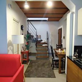 La casa di E