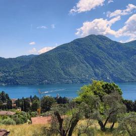 Casa Intignano - appartamento con terrazzo vista lago