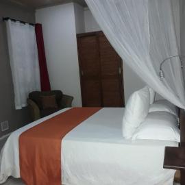 La Creole APT 16