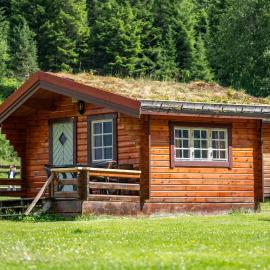 Trollstigen Camping and Gjestegård, hotel v mestu Åndalsnes