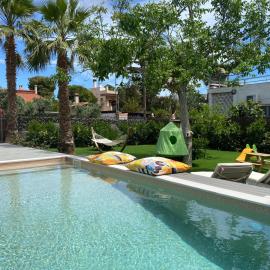 Crystal Private Pool House