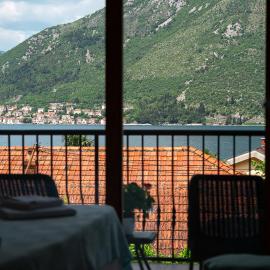 Salty Nest Residence, hotel in Donji Stoliv