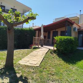 GIORGOS VILLA