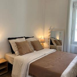 La Maisonnette, hótel í Nîmes