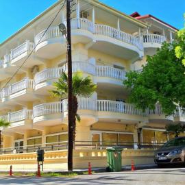 Hotel Victoria, hotel in Olympic Beach