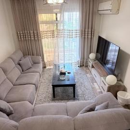 Cozy 2BD serviced Apt in madinaty, hotel v destinaci Madinaty