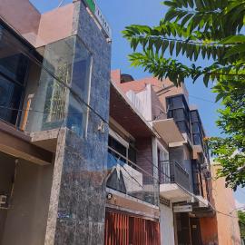 Viesnīca EDUTAMA Homestay Syariah pilsētā Kediri