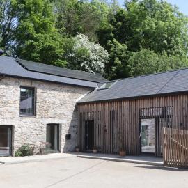 3 Caddaford Barns, hotel v destinaci Buckfastleigh