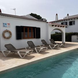 Villa Gaya, hotel in Cala Blanca