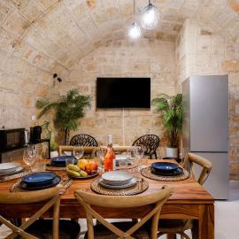 Vico Farinella Apartment by BarbarHouse