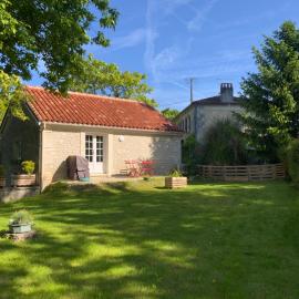 Gîte du moulin de la motte, hotel i Ambleville