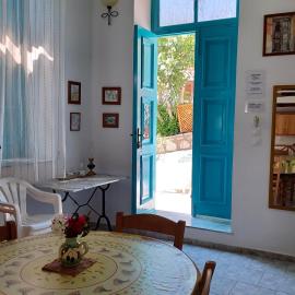 Halki Townhouse, hotel a Halki