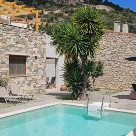 Villa Mellia, hotel din Balíon