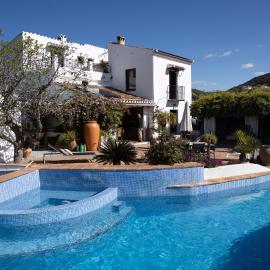 Finca Los Arcos Bed and Breakfast Comares Malaga, hotelli kohteessa Comares