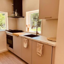 Lovely bungalow lots of privacy, hotel u gradu Vintersvajk