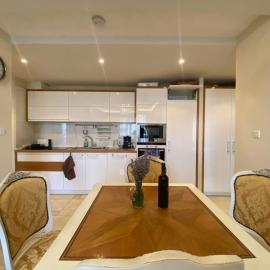 Robinzon Beach 3BD Lux apartment by Flat Mаnager – hotel w Elenite