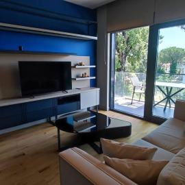 Elefante 7 Enjoy Tivat, hotel a Donja Lastva