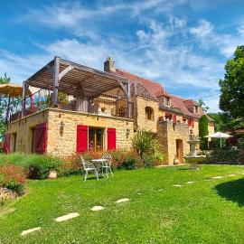 Gîte Les Pierres Blondes, hotel din Groléjac