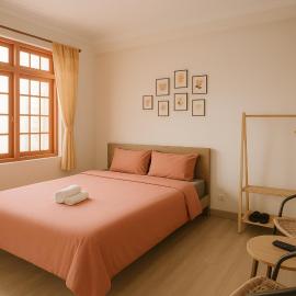 Happy House Homestay, hotel in Hue