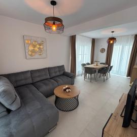 Vila Joy, Hotel in Ploieşti