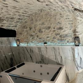 Appartement avec jacuzzi, hotel v destinácii Sisteron