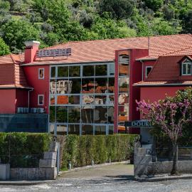 Douro Marina Hotel & SPA, hótel í Resende